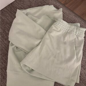 Lululemon Athletica Mint Green Sweatshirt and Shorts Set